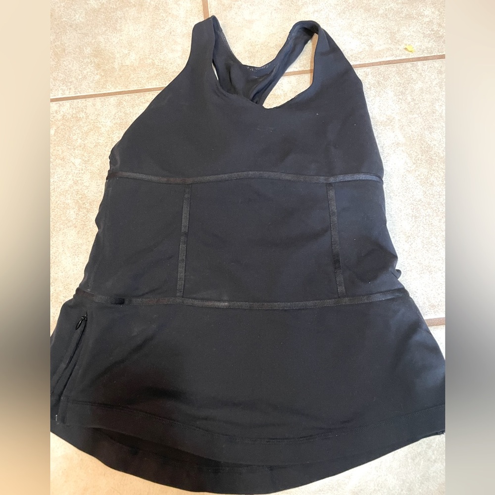 Lululemon black workout tank size S
